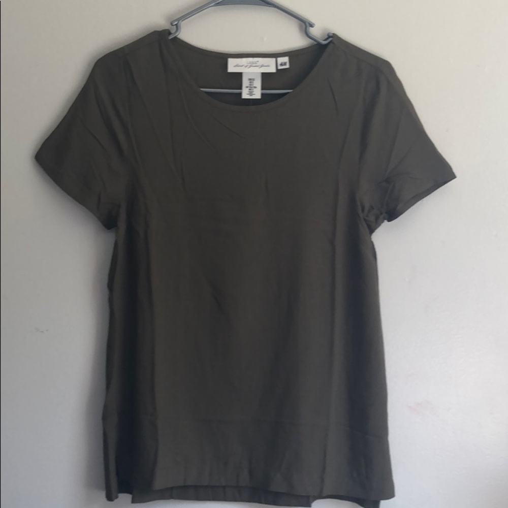 Green tee/blouse